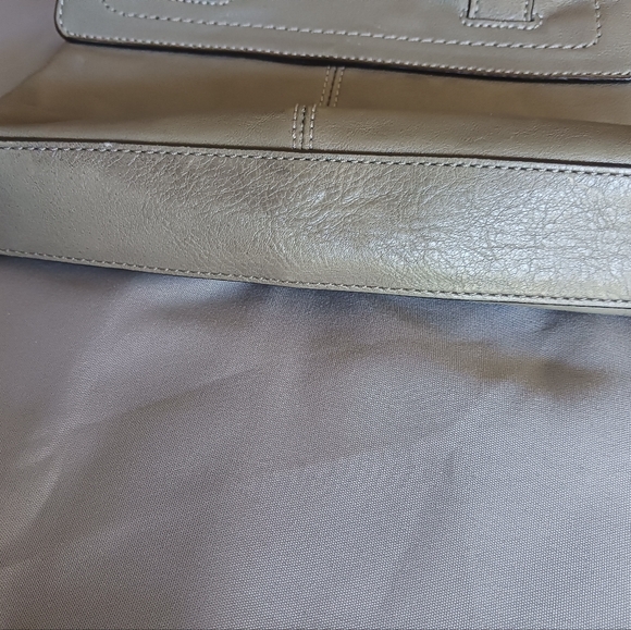 Coach Purse - Picture 4 of 6